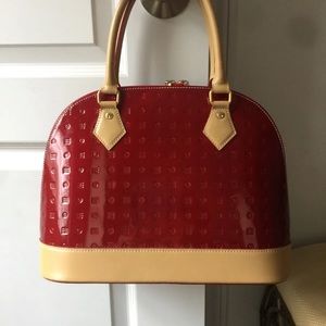 Arcadia red beige trim patent leather medium satchel